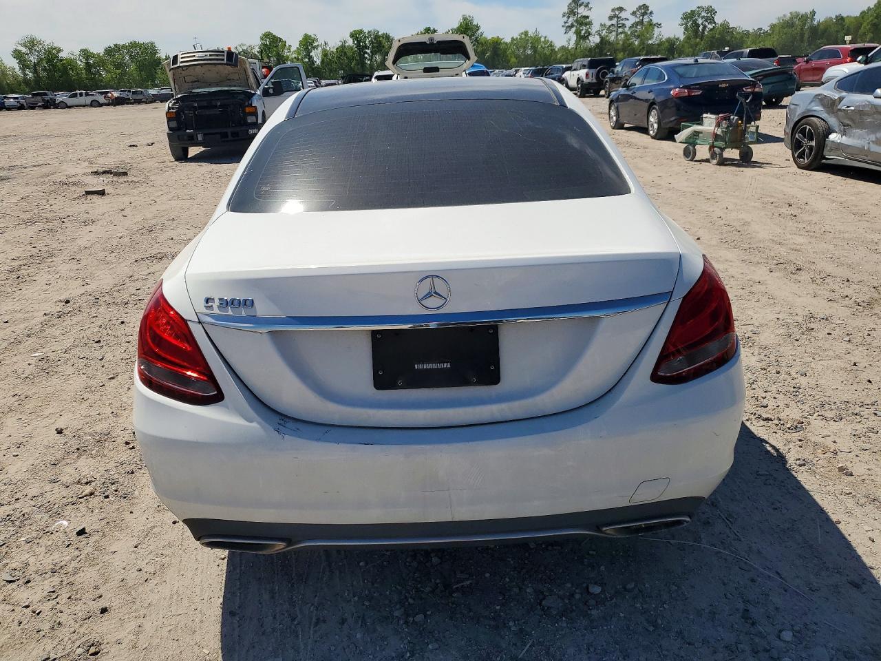 2017 Mercedes-Benz C 300 - Фото 6