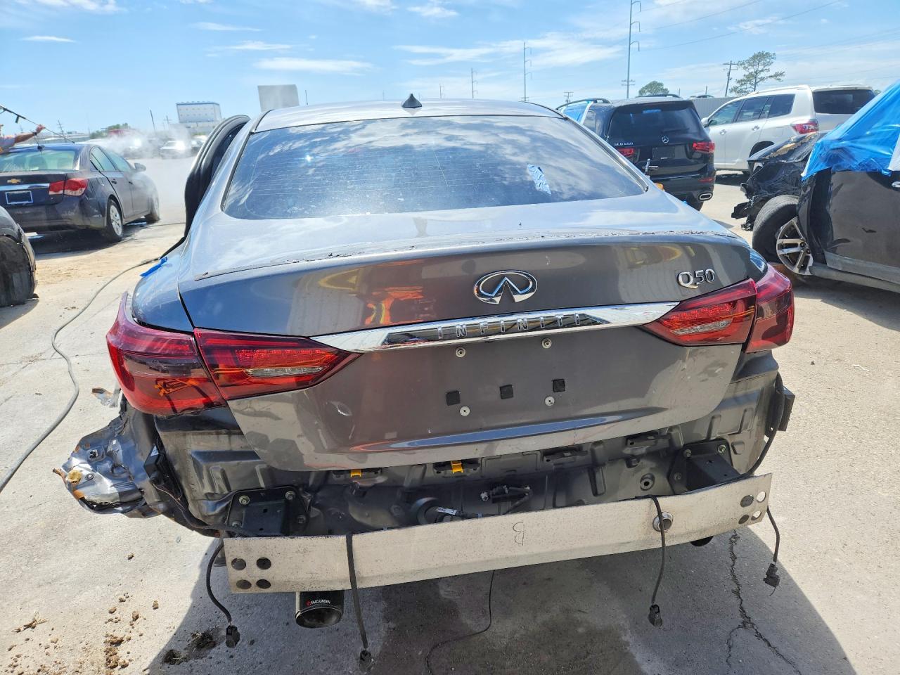 2018 Infiniti Q50 3.0T Luxe - Фото 6