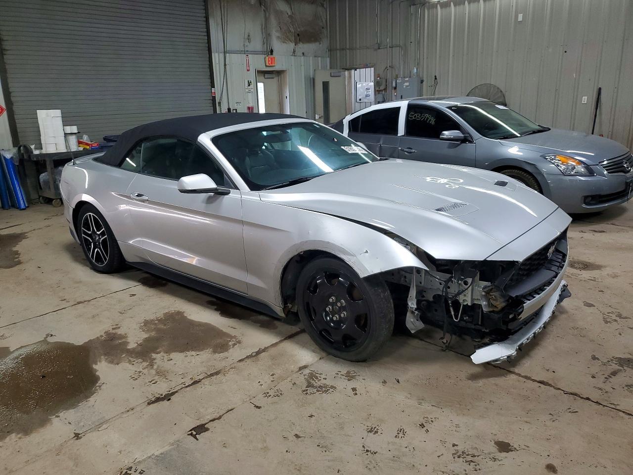 2018 Ford Mustang - Фото 4