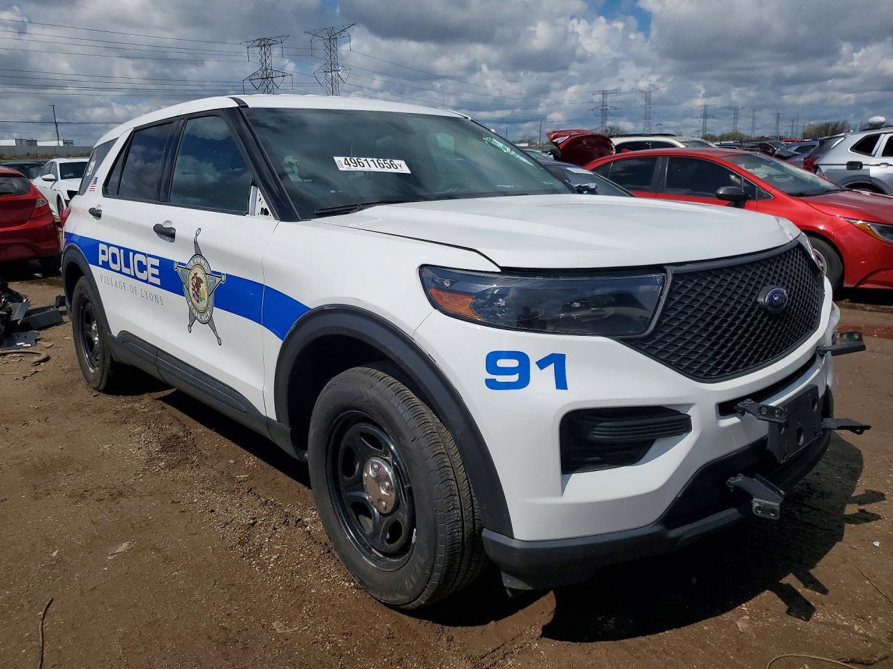 2022 Ford Explorer Police Interceptor - Image 4