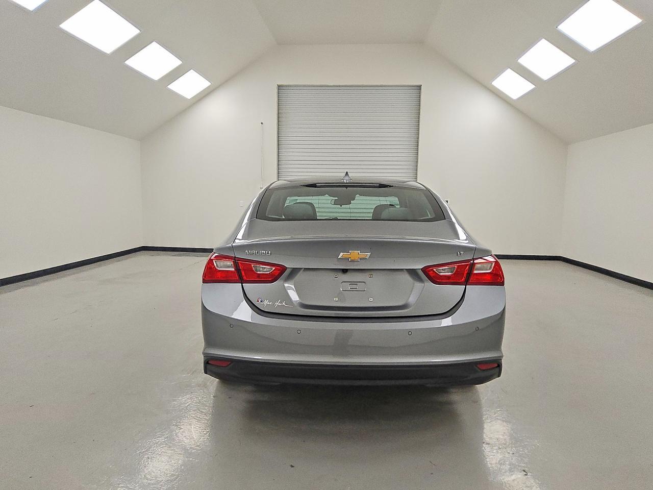 2025 Chevrolet Malibu Lt - Image 6
