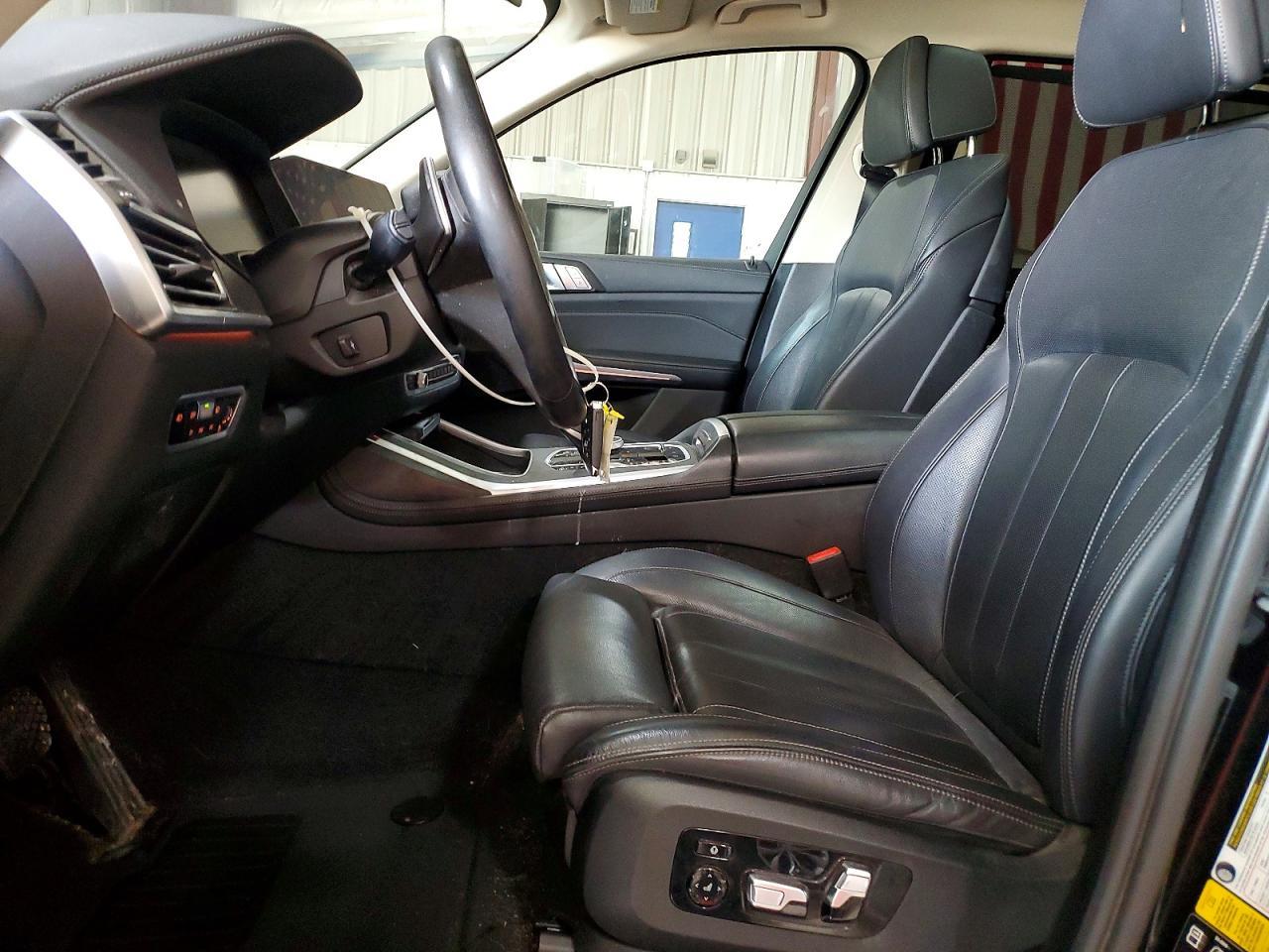 2022 BMW X7 xDrive40I - Фото 7