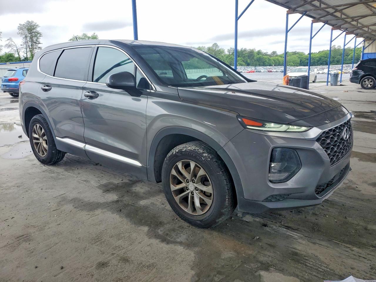 2019 Hyundai Santa Fe Se - Image 4