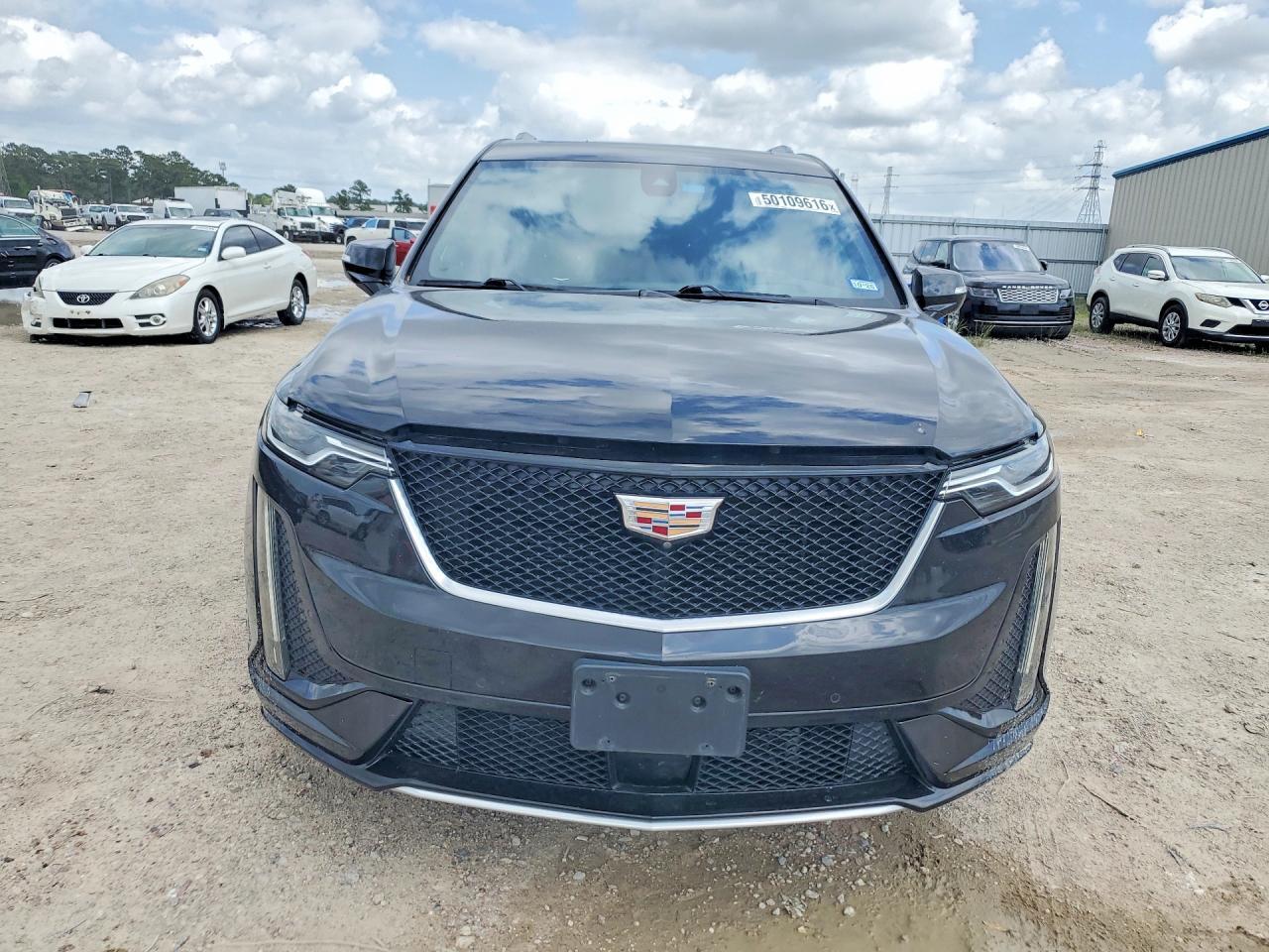 2023 Cadillac Xt6 Sport - Image 5