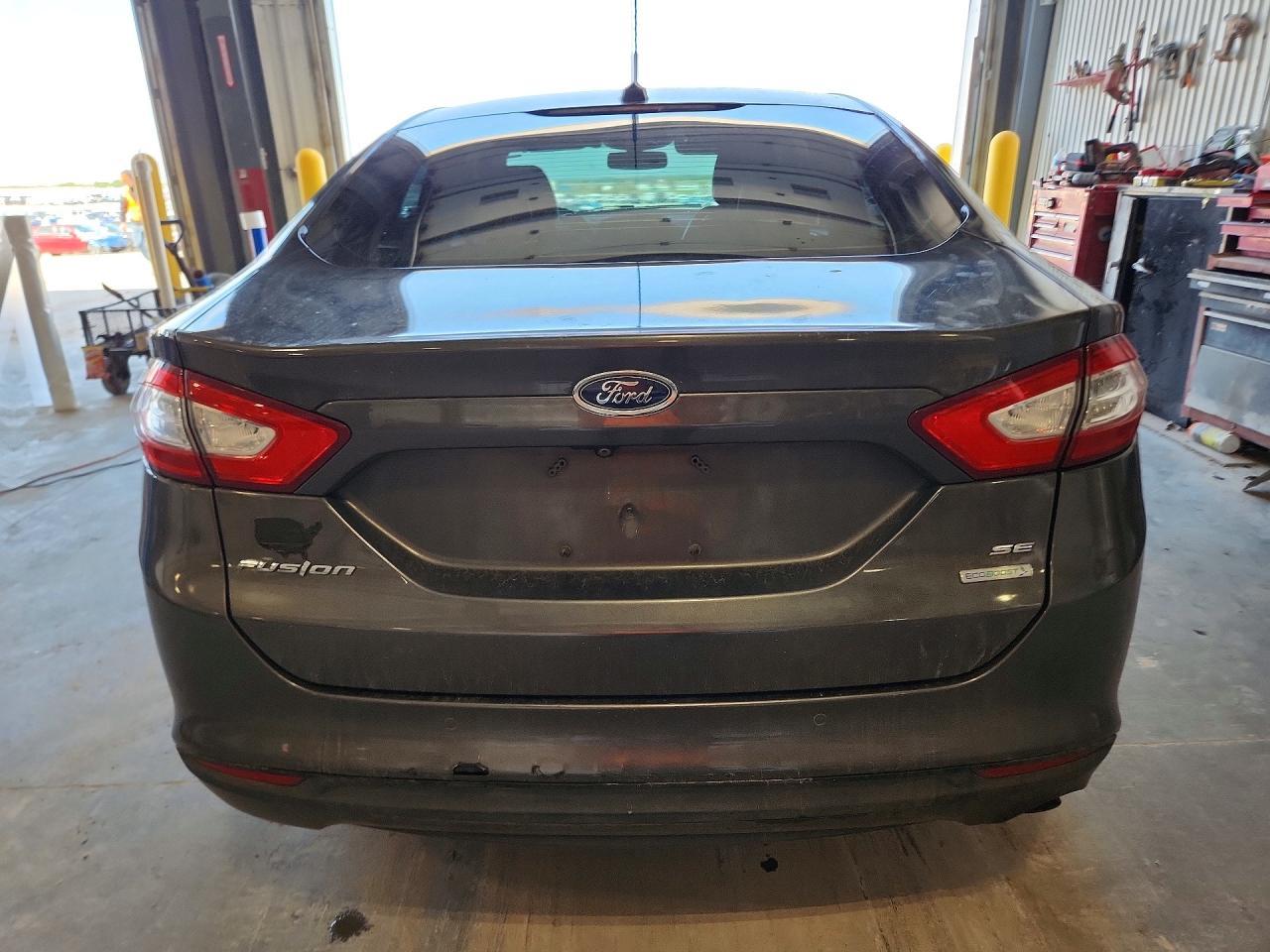 2016 Ford Fusion Se - Image 6