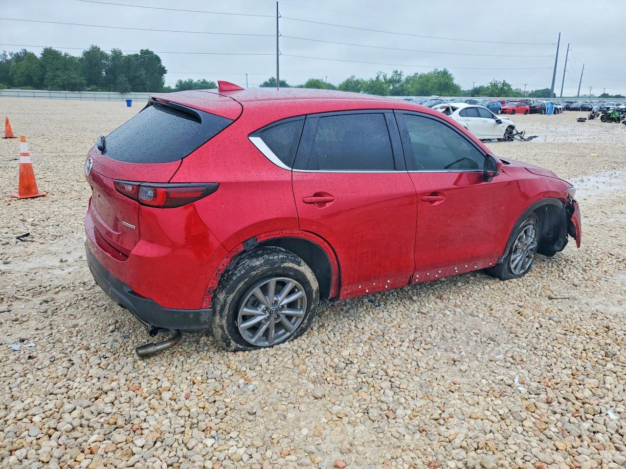 2022 Mazda Cx-5 Preferred - Image 3