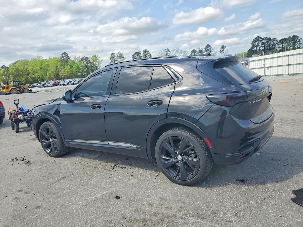 2021 Buick Envision Essence - Image 2