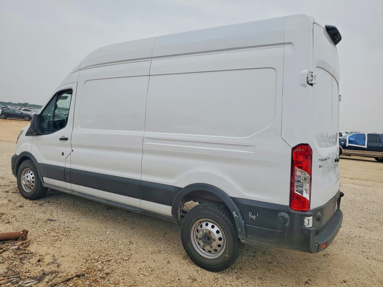 2024 Ford Transit T-250 - Фото 2