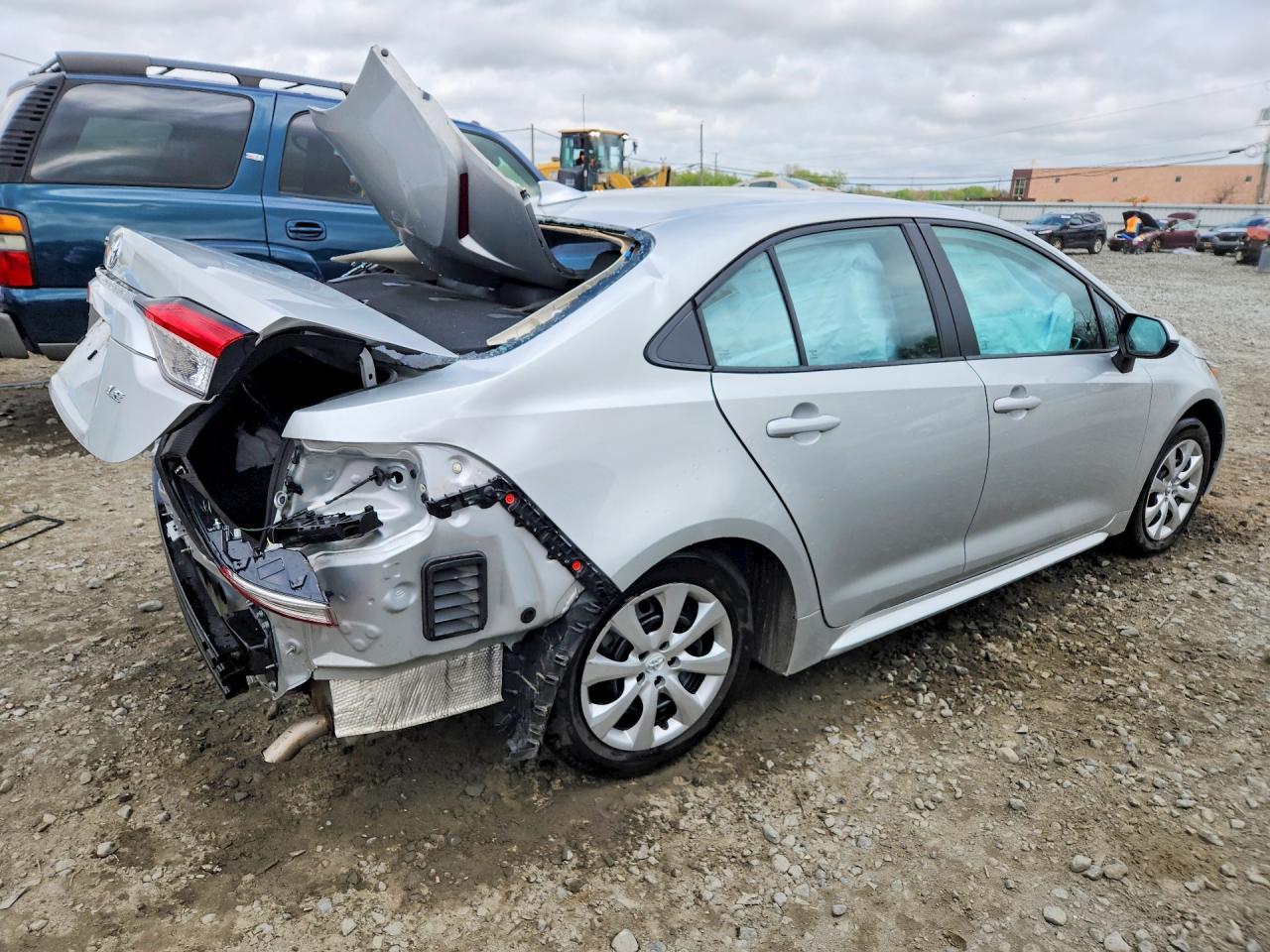 2024 Toyota Corolla Le - Фото 3