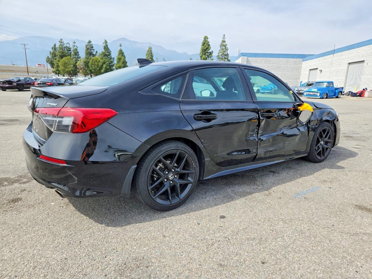 2023 Honda Civic Sport - Image 3
