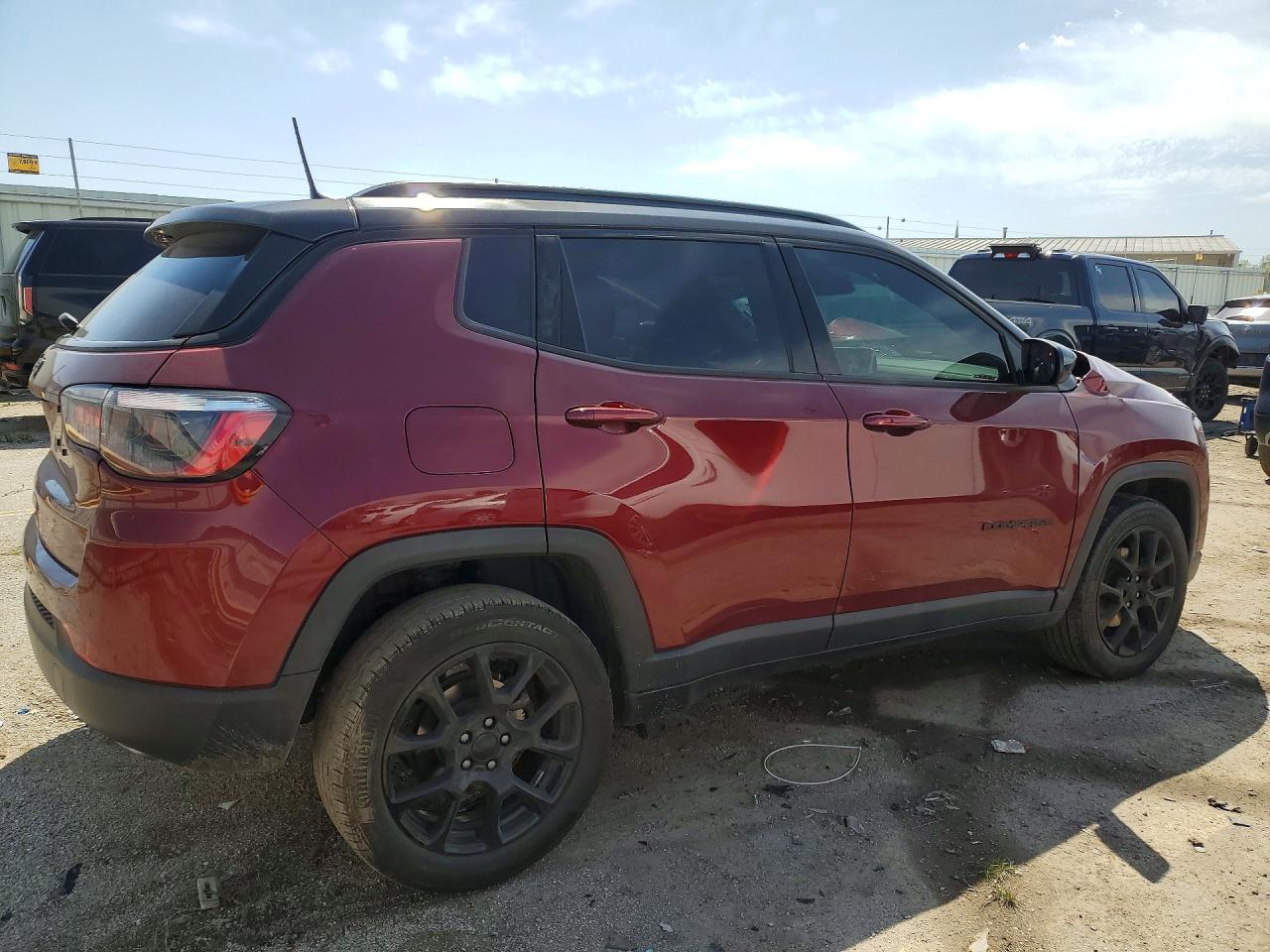 2022 Jeep Compass Latitude - Фото 3