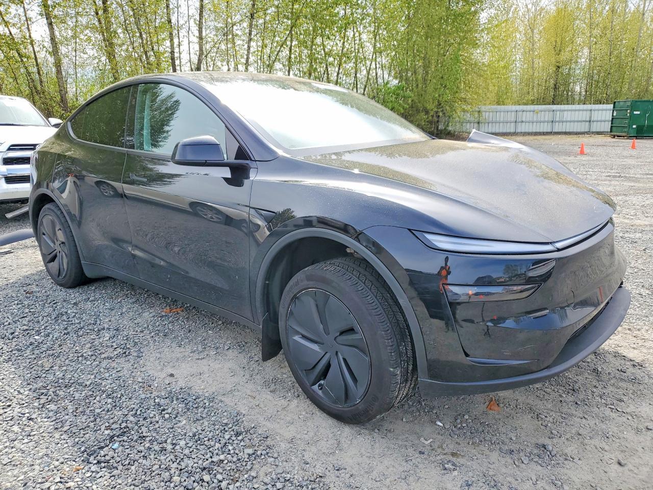 2026 Tesla Model Y - Фото 4