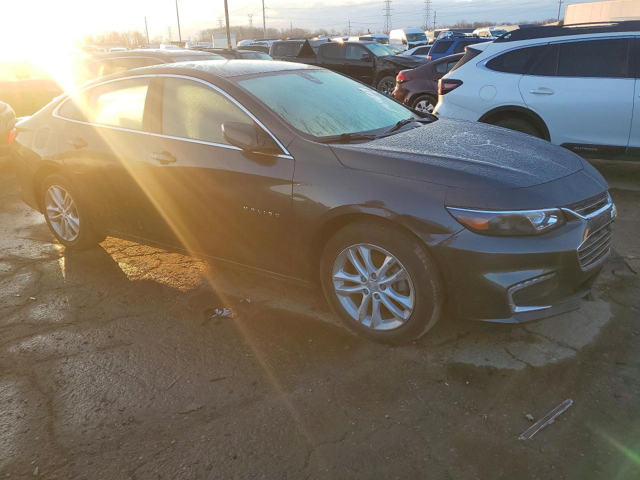 2018 Chevrolet Malibu Lt - Image 4