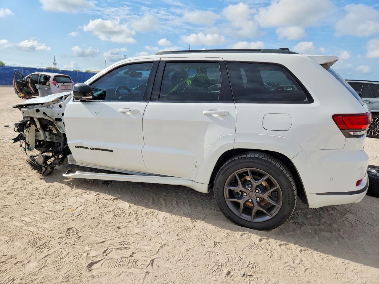 2019 Jeep Grand Cherokee Limited - Image 2