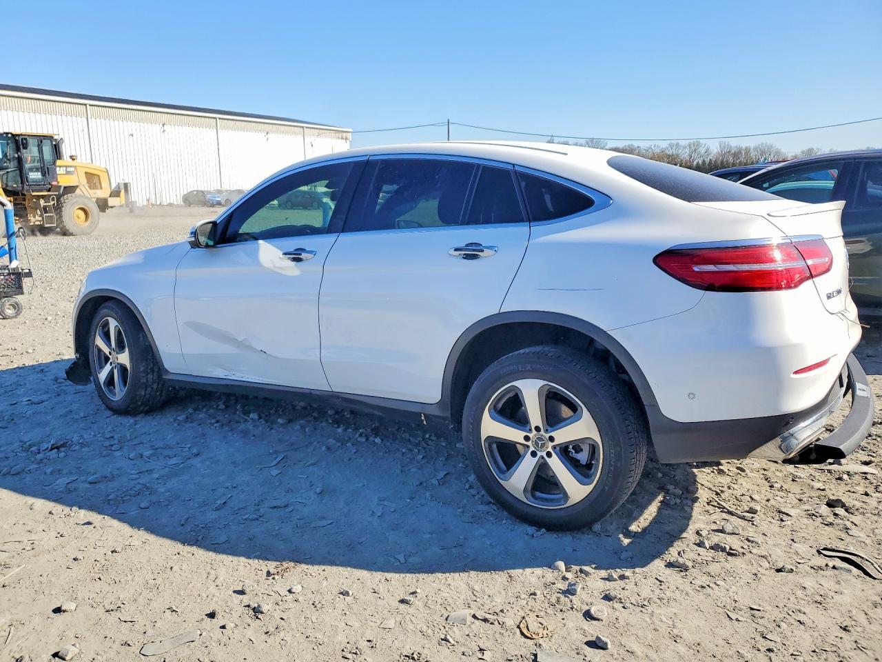 2018 Mercedes-Benz Glc Coupe 300 4Matic - Фото 2