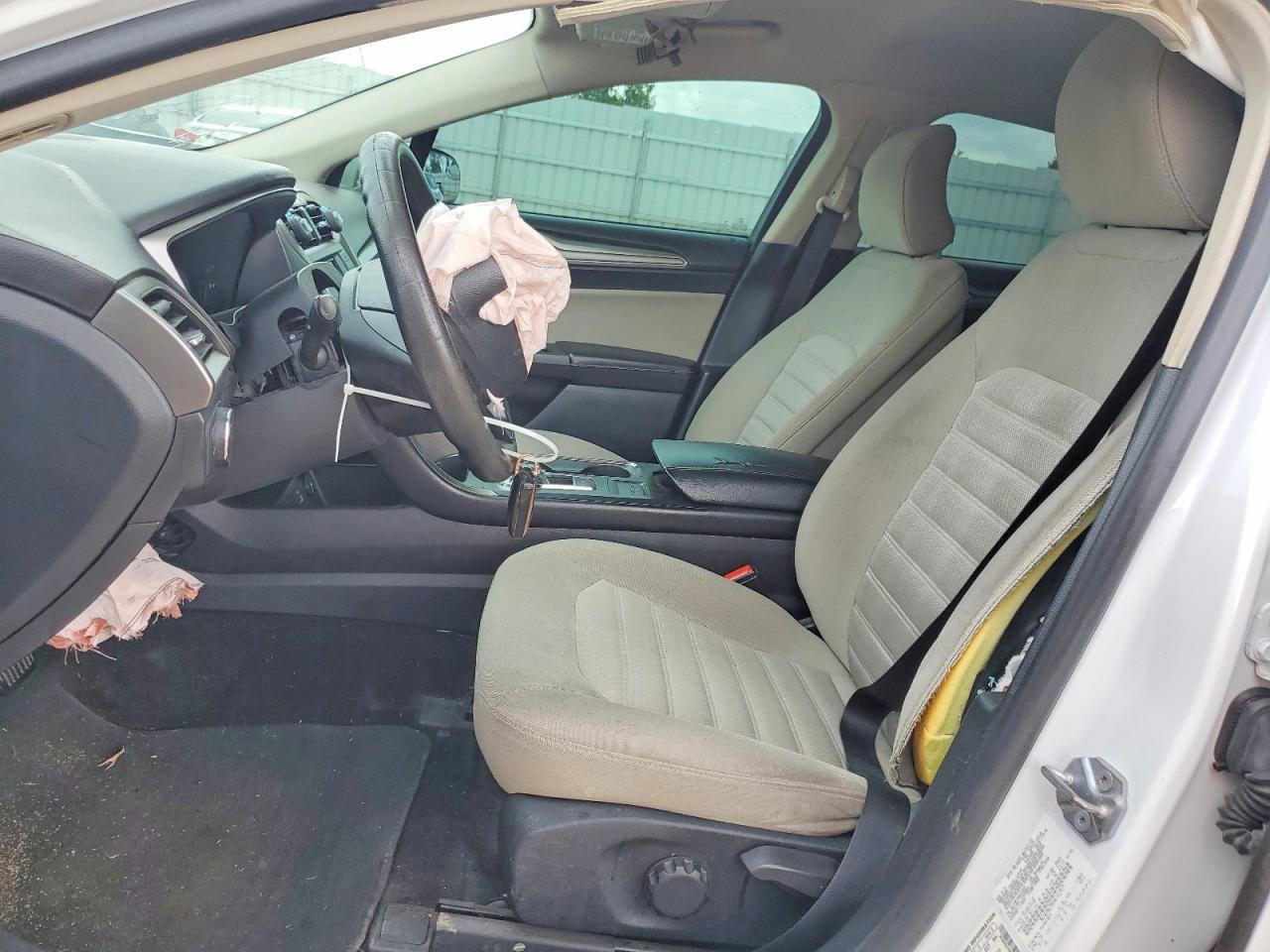2017 Ford Fusion S - Image 7