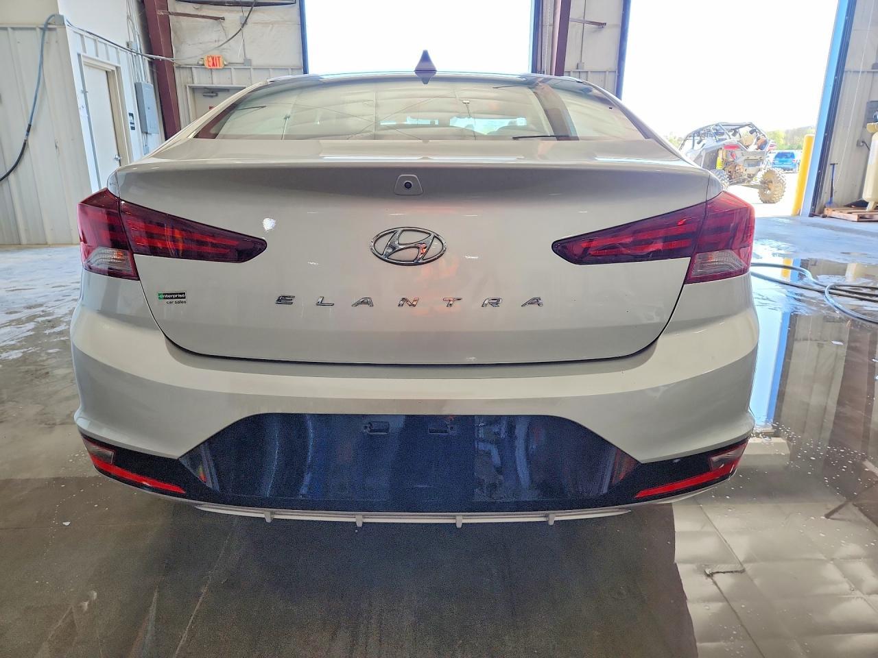 2019 Hyundai Elantra Sel - Фото 6