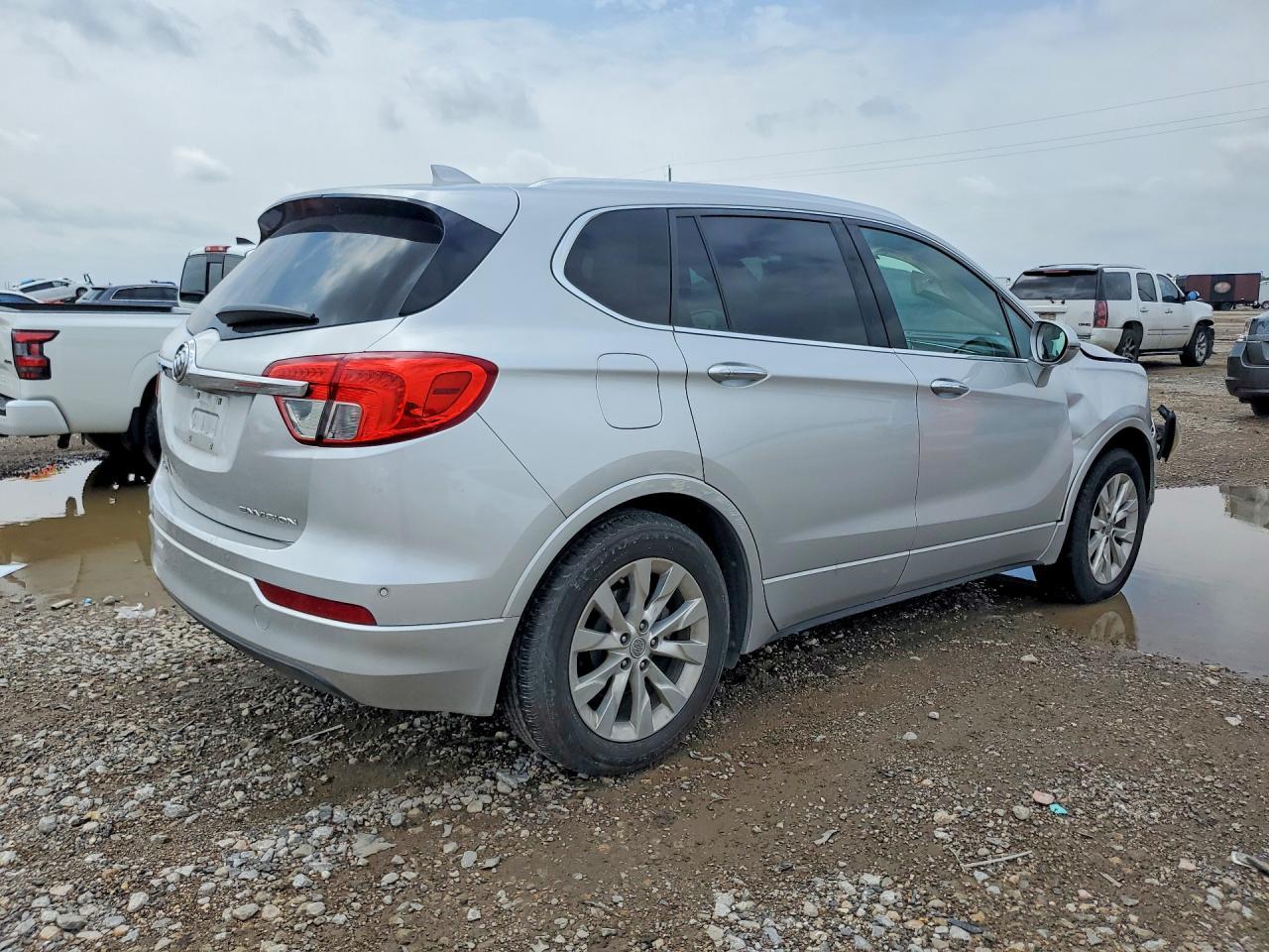 2017 Buick Envision Essence - Image 3