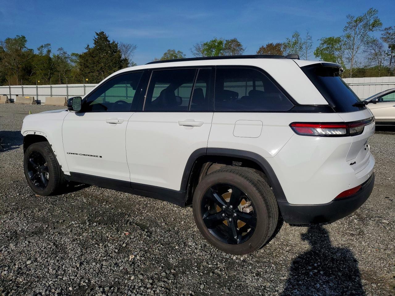 2025 Jeep Grand Cherokee Limited - Image 2