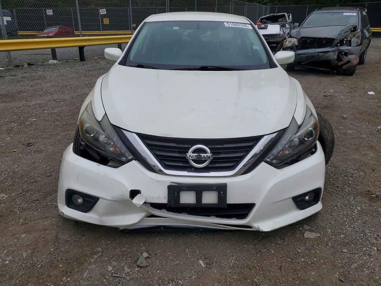 2016 Nissan Altima 2.5 Sr - Image 5