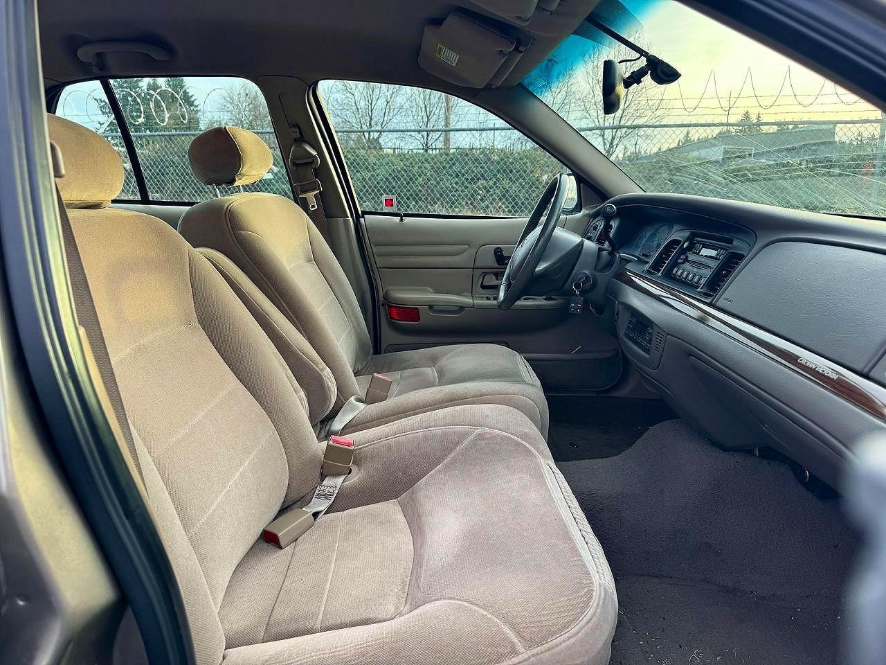 2001 Ford Crown Victoria Lx - Image 5
