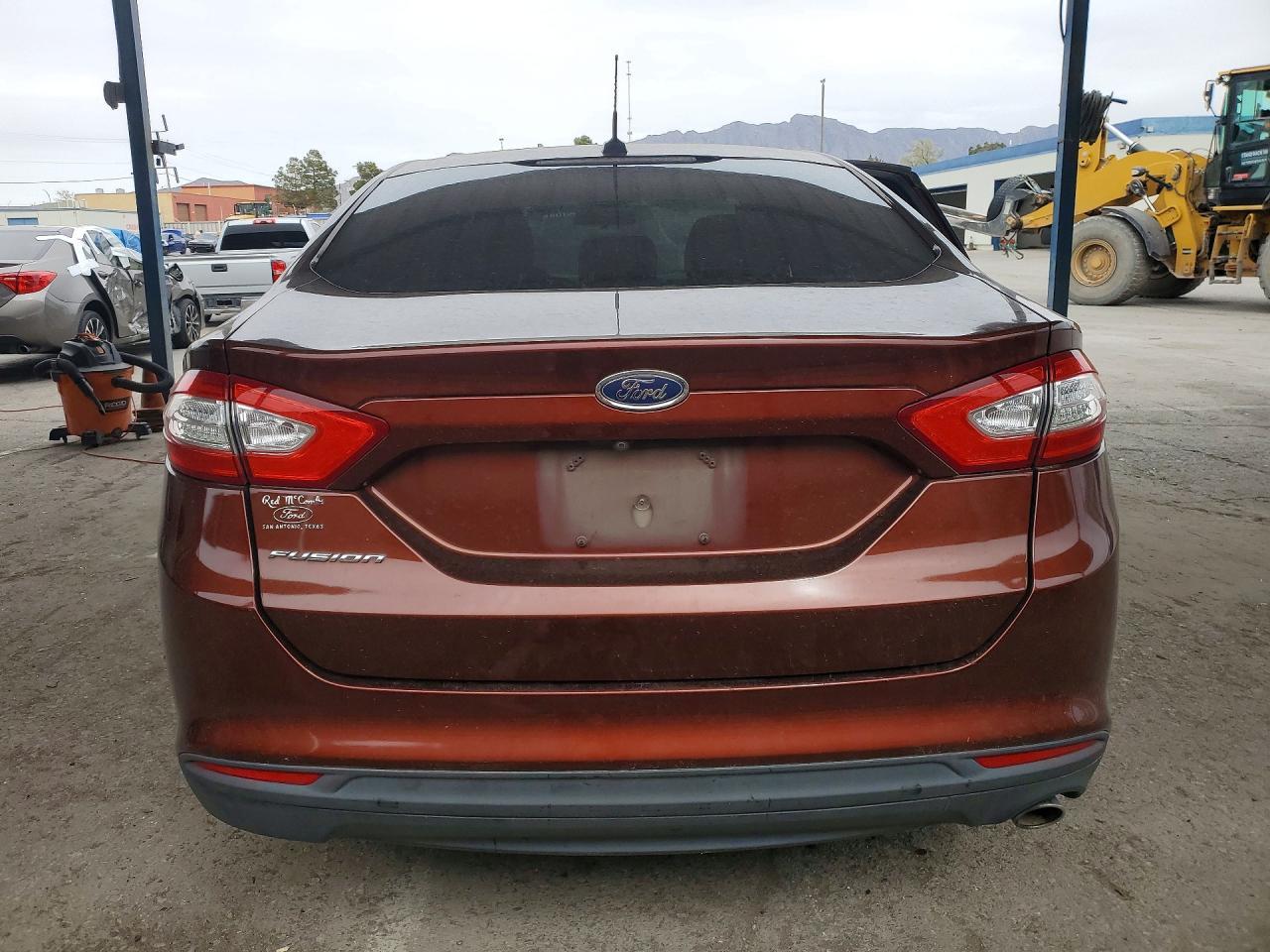 2016 Ford Fusion S - Image 6