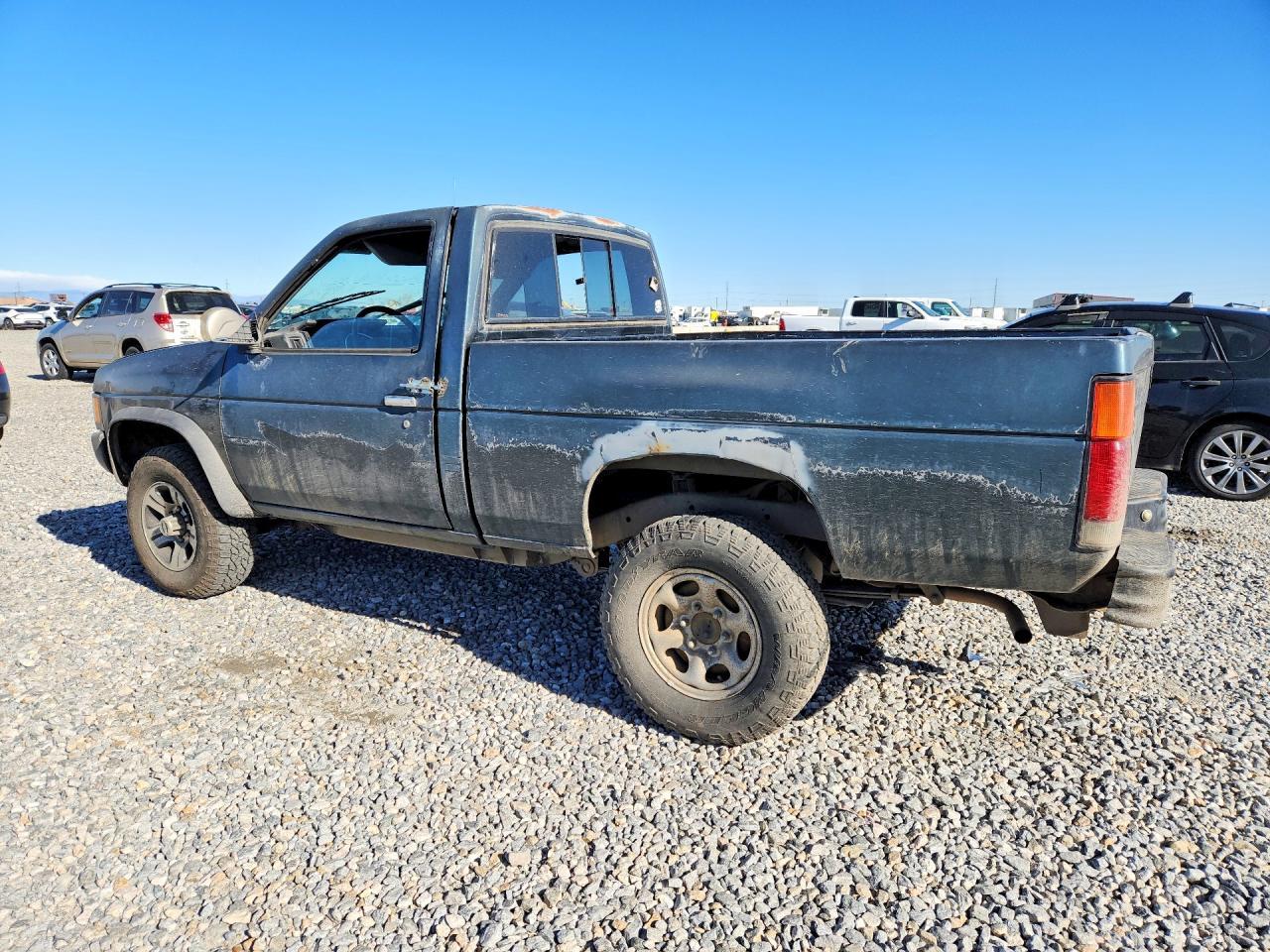 1993 Nissan Truck Base - Фото 2