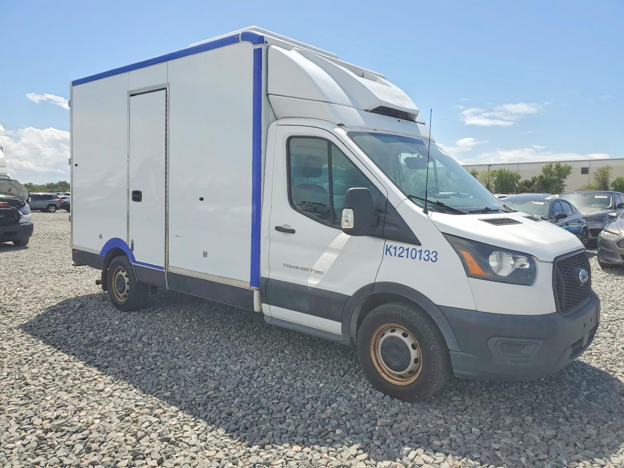 2021 Ford Transit Delivery Truck - Image 4