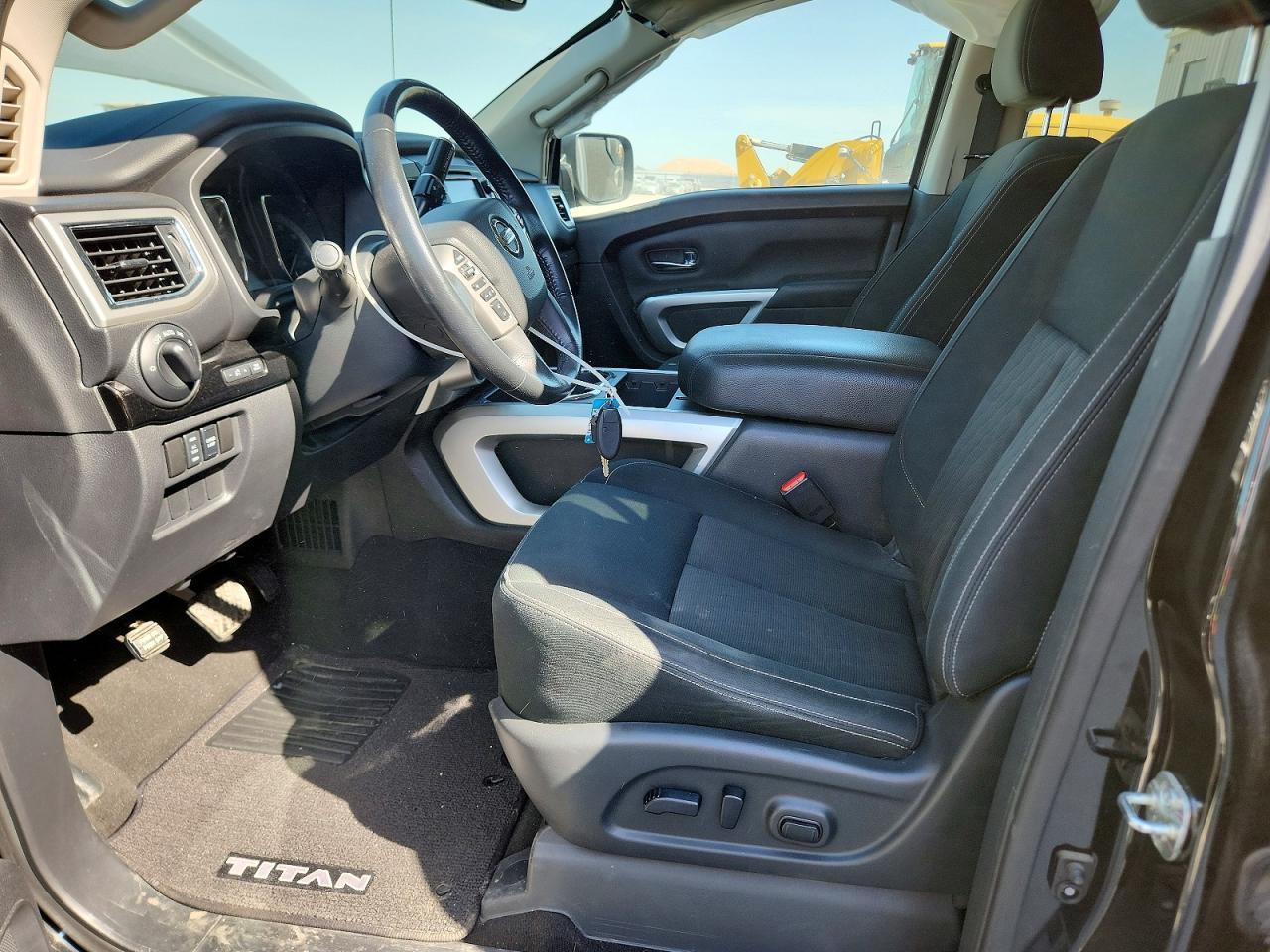 2019 Nissan Titan Sv - Фото 7