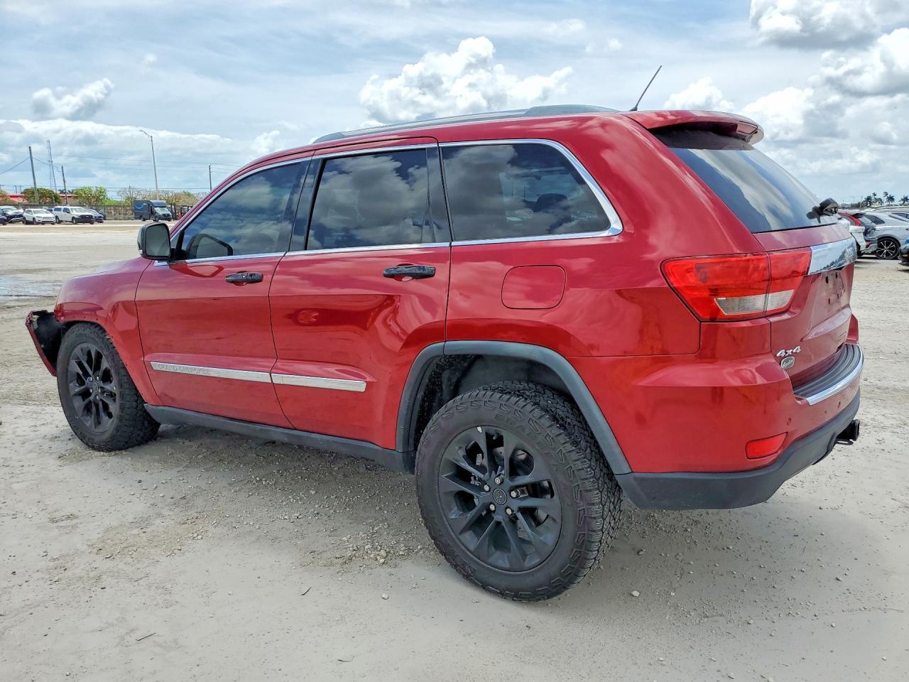 2011 Jeep Grand Cherokee Overland - Фото 2