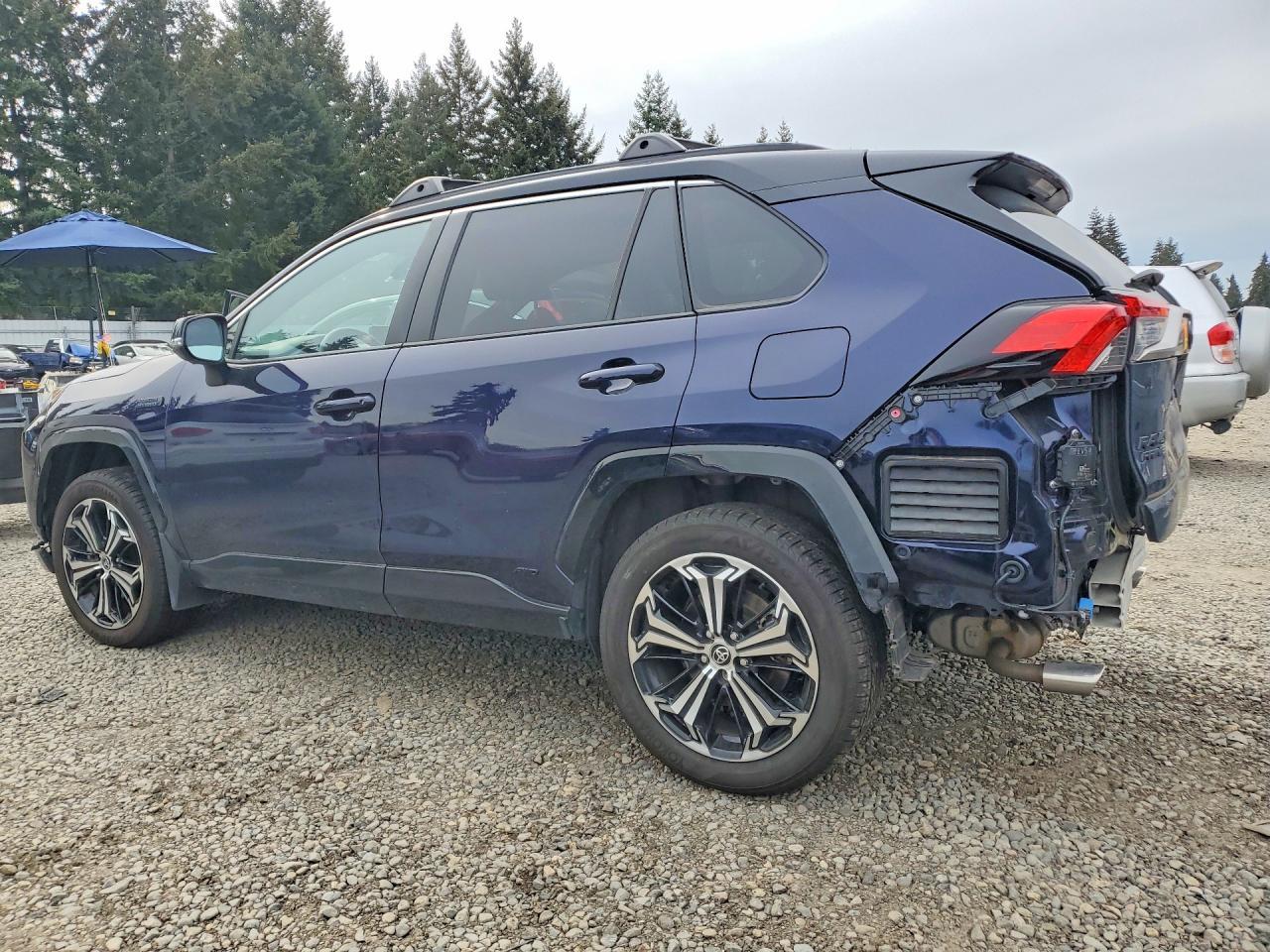 2024 Toyota Rav4 Prime Xse - Image 2