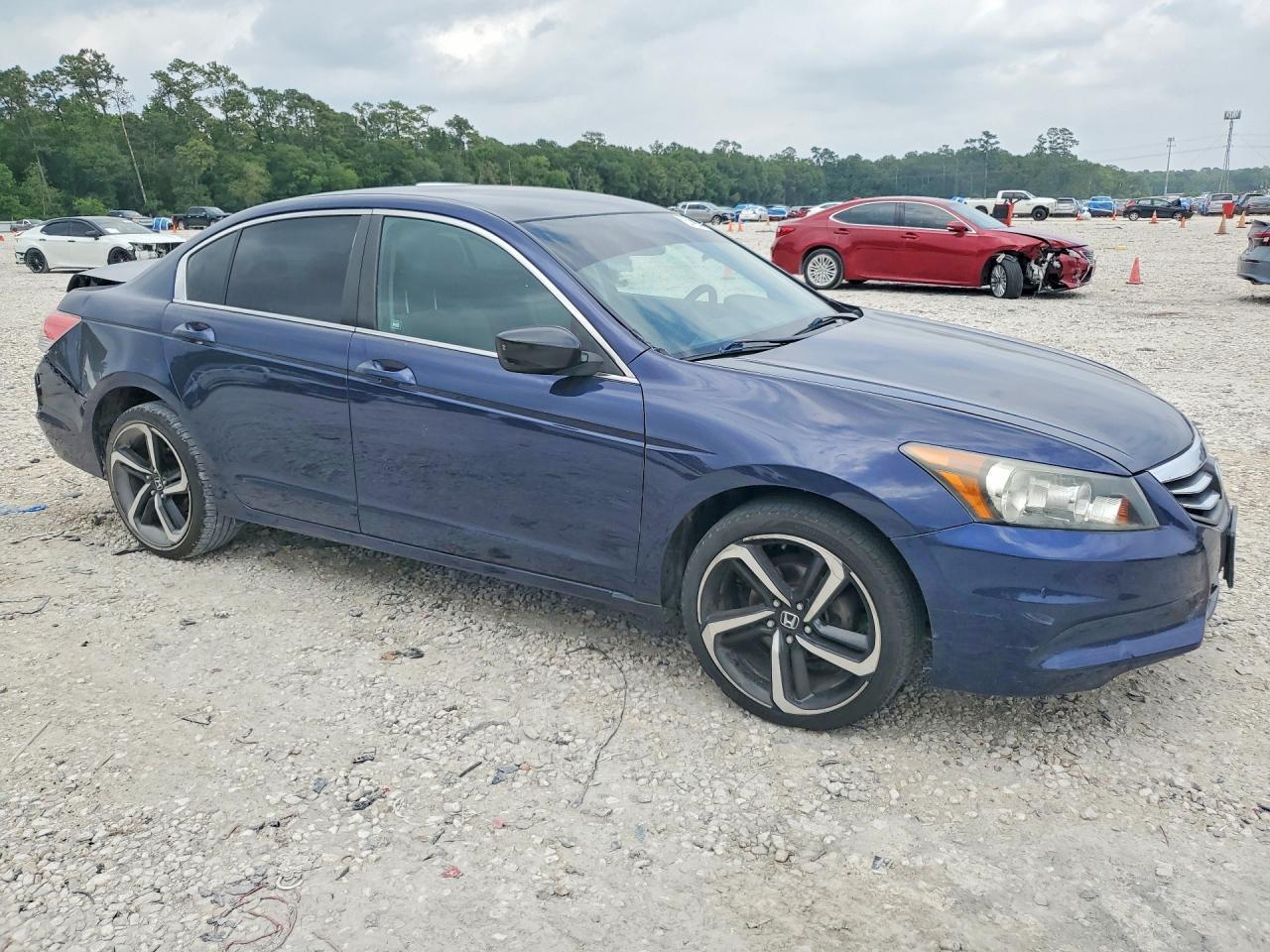 2012 Honda Accord Lx - Image 4