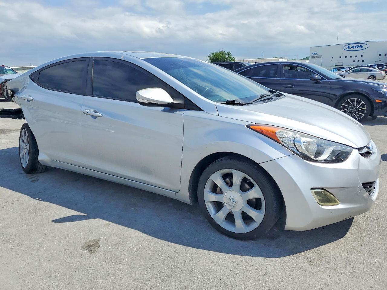 2012 Hyundai Elantra Limited - Фото 4