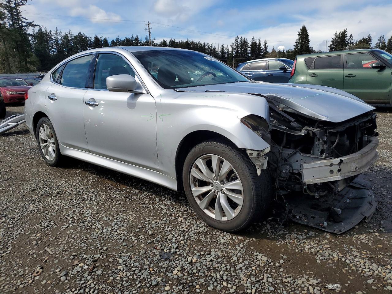 2011 Infiniti M37 X - Фото 4