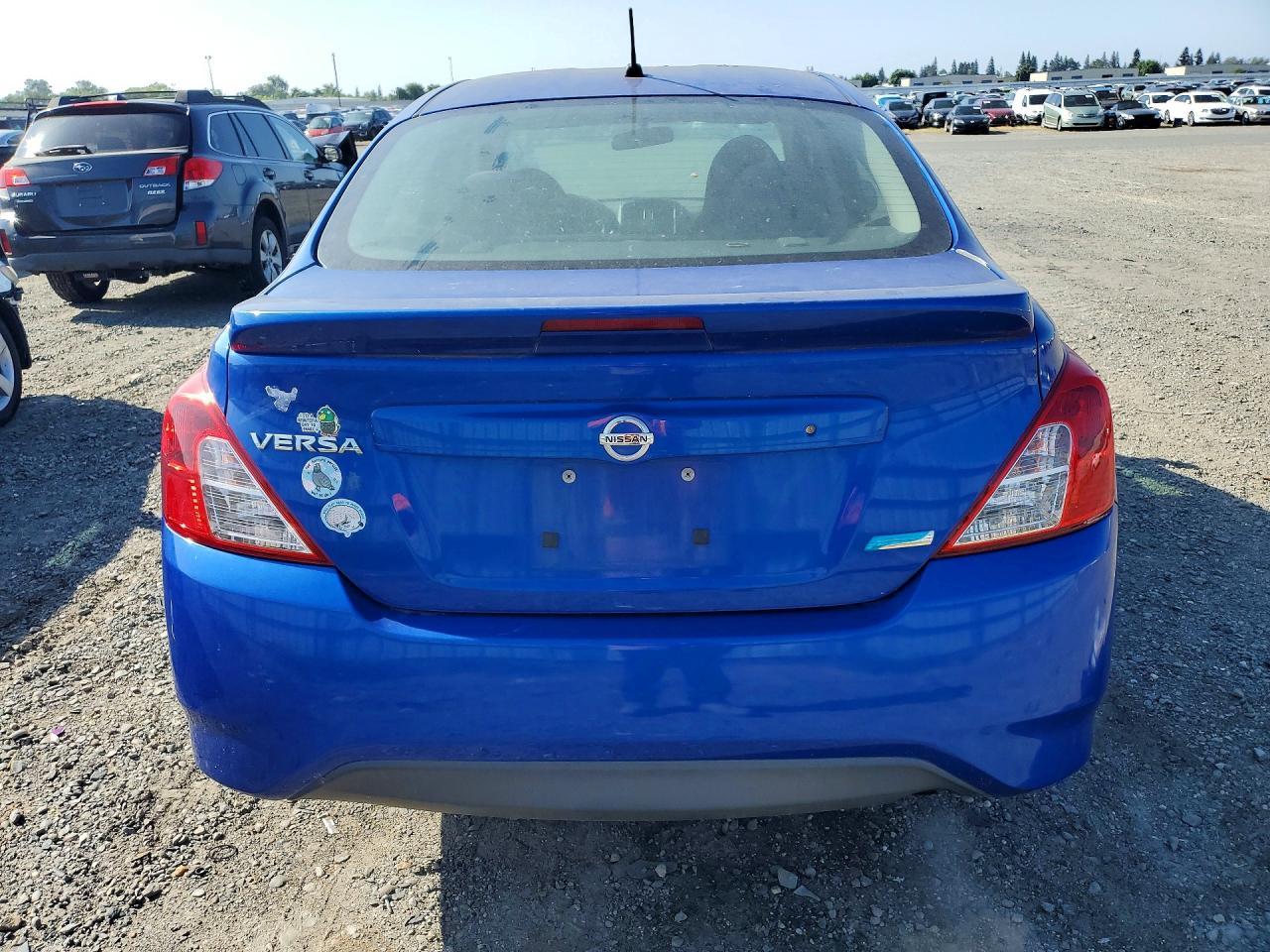 2015 Nissan Versa 1.6 S Plus - Фото 6