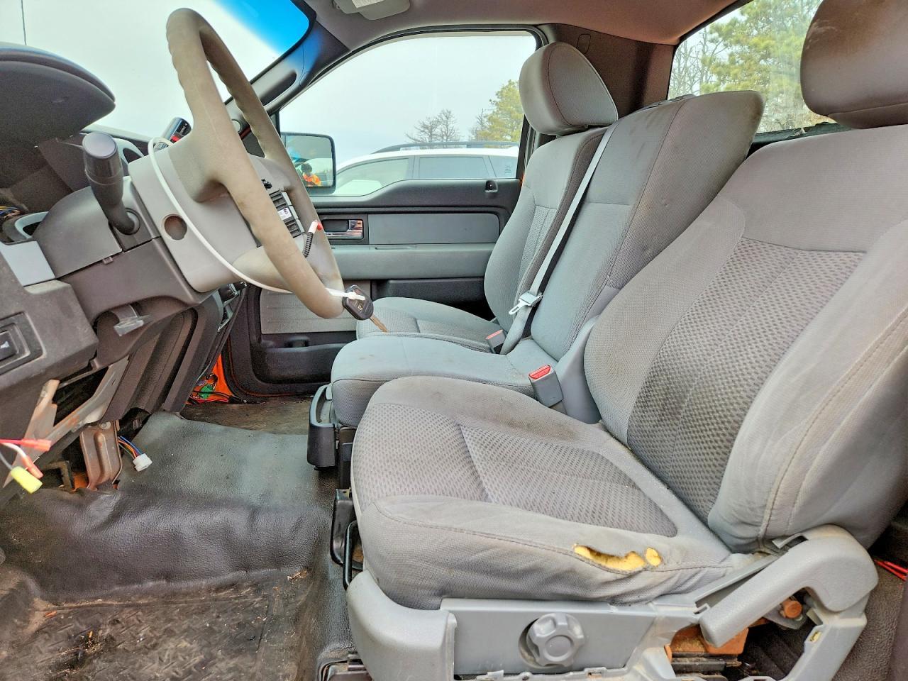 2012 Ford F150 - Фото 7