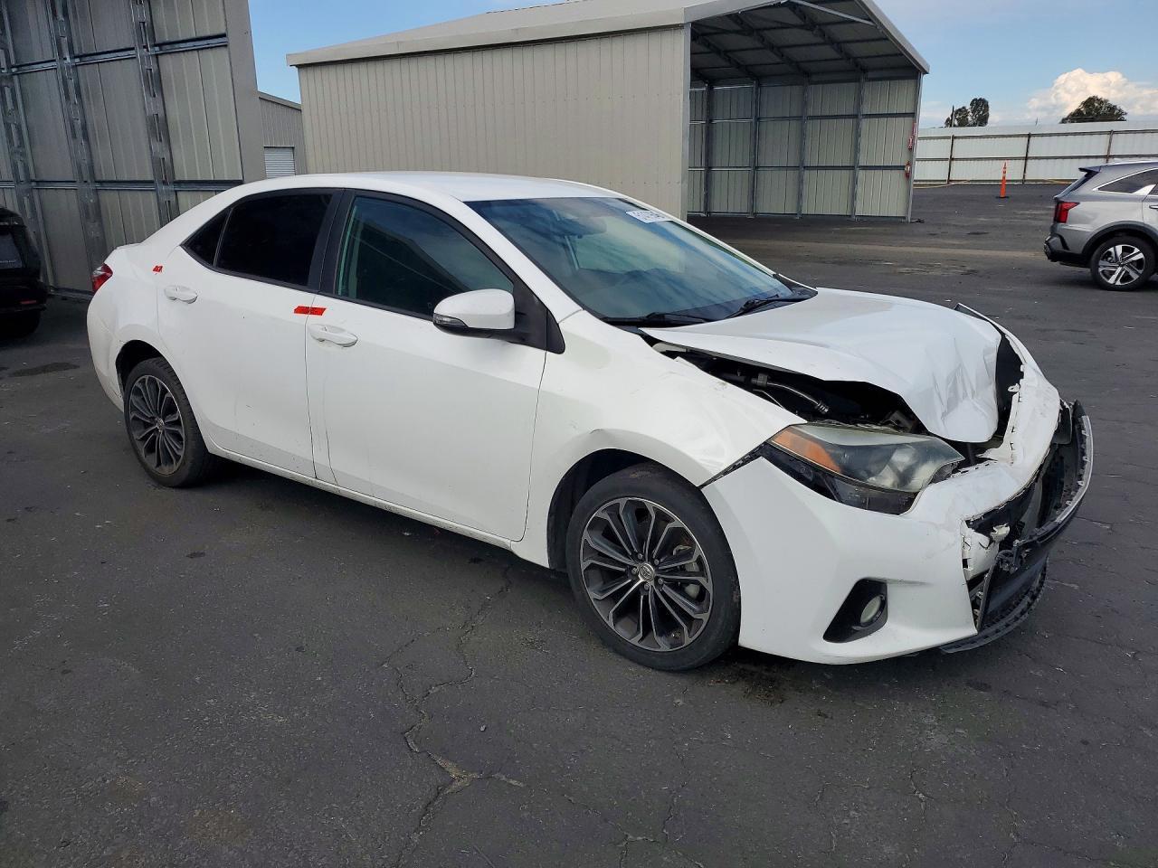 2015 Toyota Corolla S Plus - Фото 4