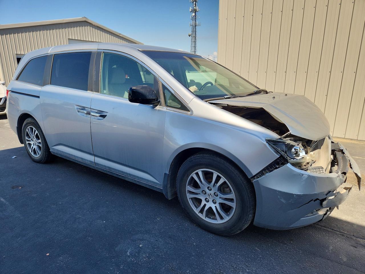 2011 Honda Odyssey Ex - Image 4
