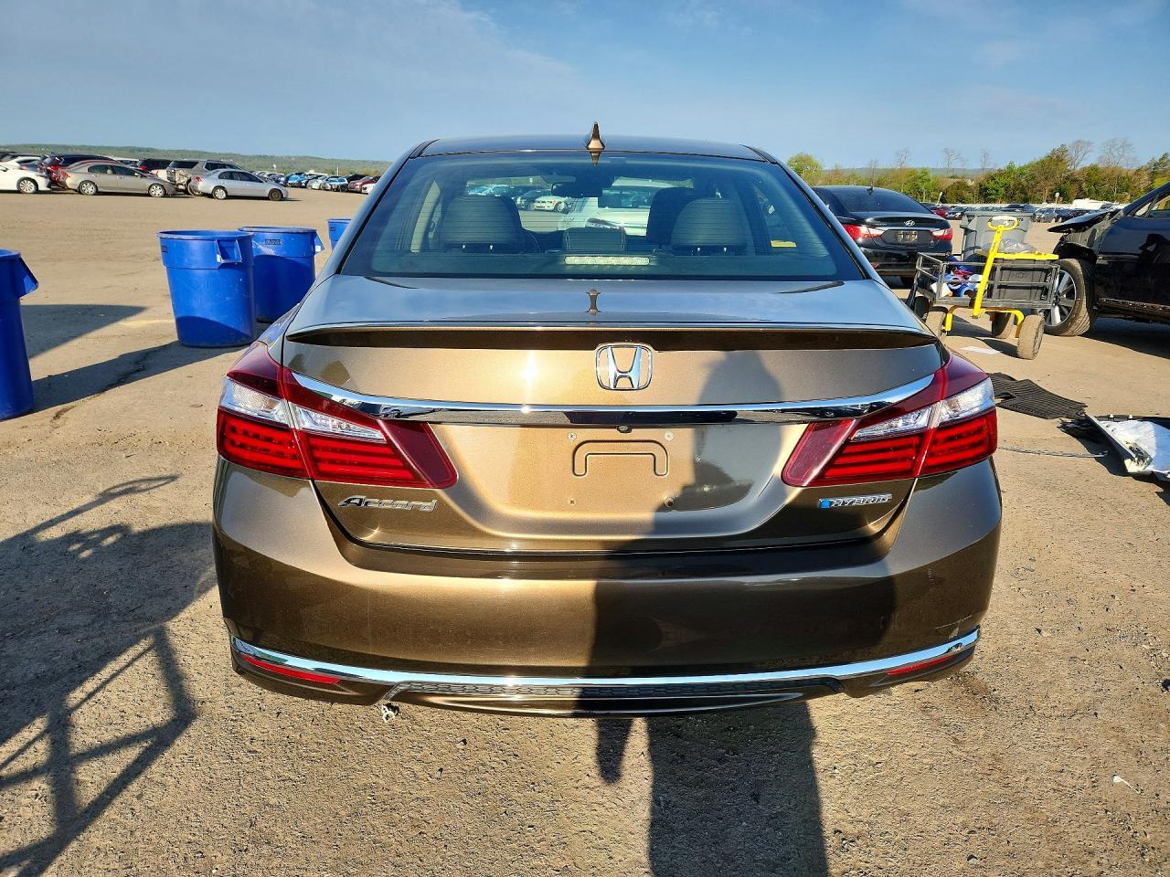 2017 Honda Accord Hybrid Exl - Image 6