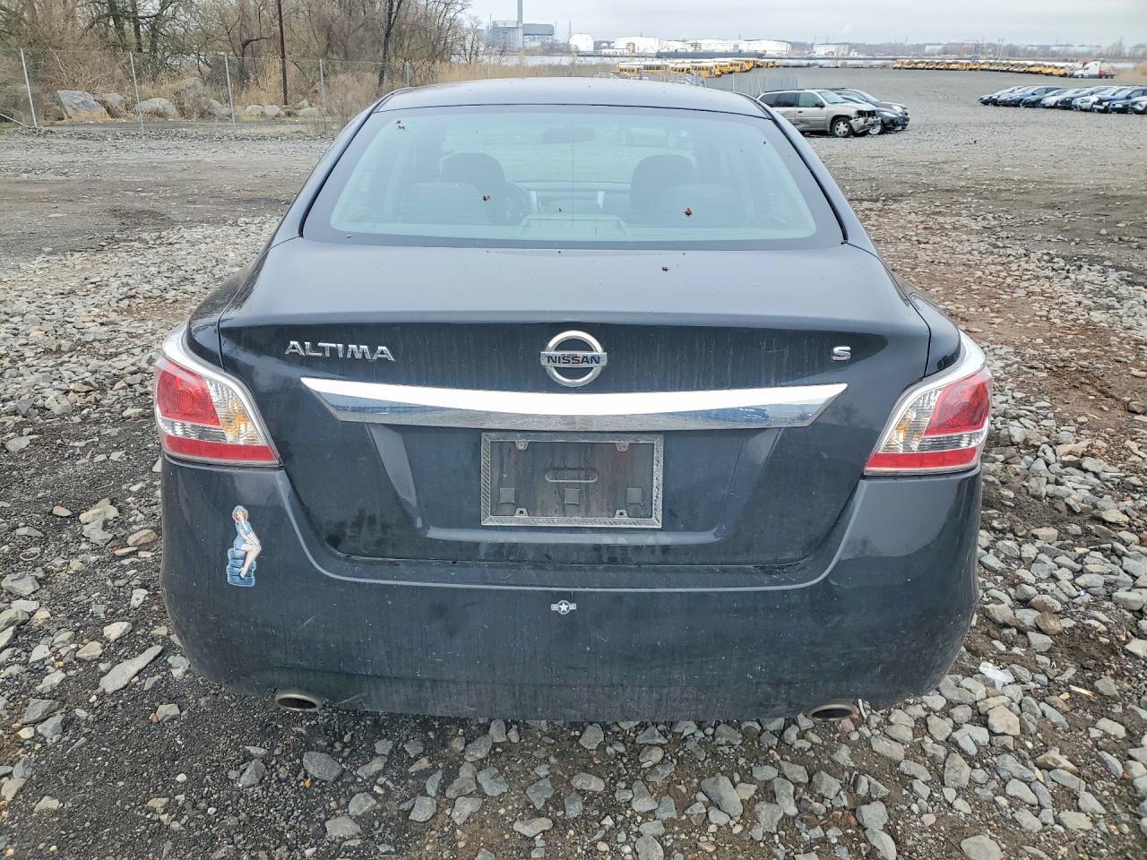 2015 Nissan Altima 2.5 S - Фото 6