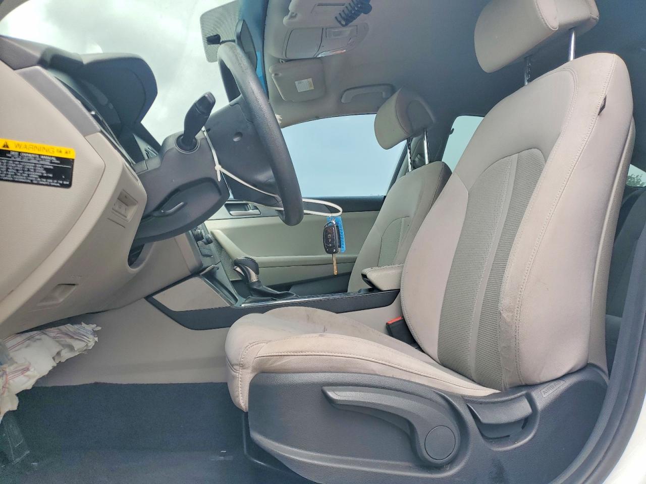 2017 Hyundai Sonata Base - Фото 7