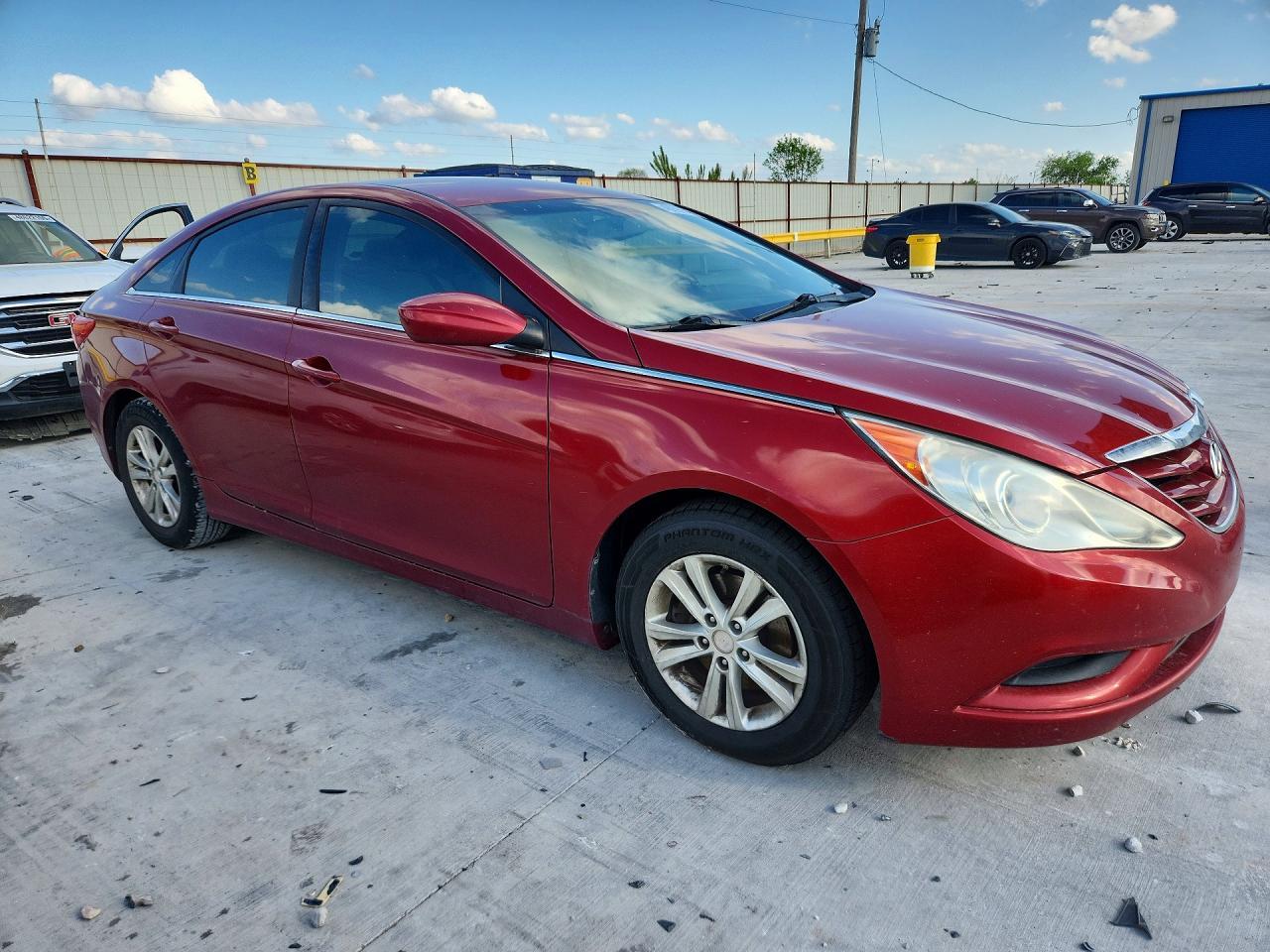 2012 Hyundai Sonata Gls - Image 4