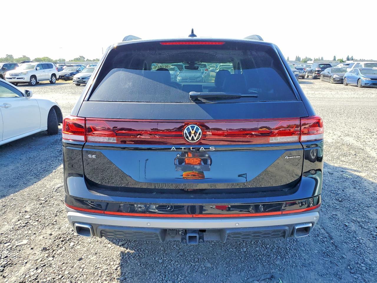 2025 Volkswagen Atlas Peak Edition Se - Image 6