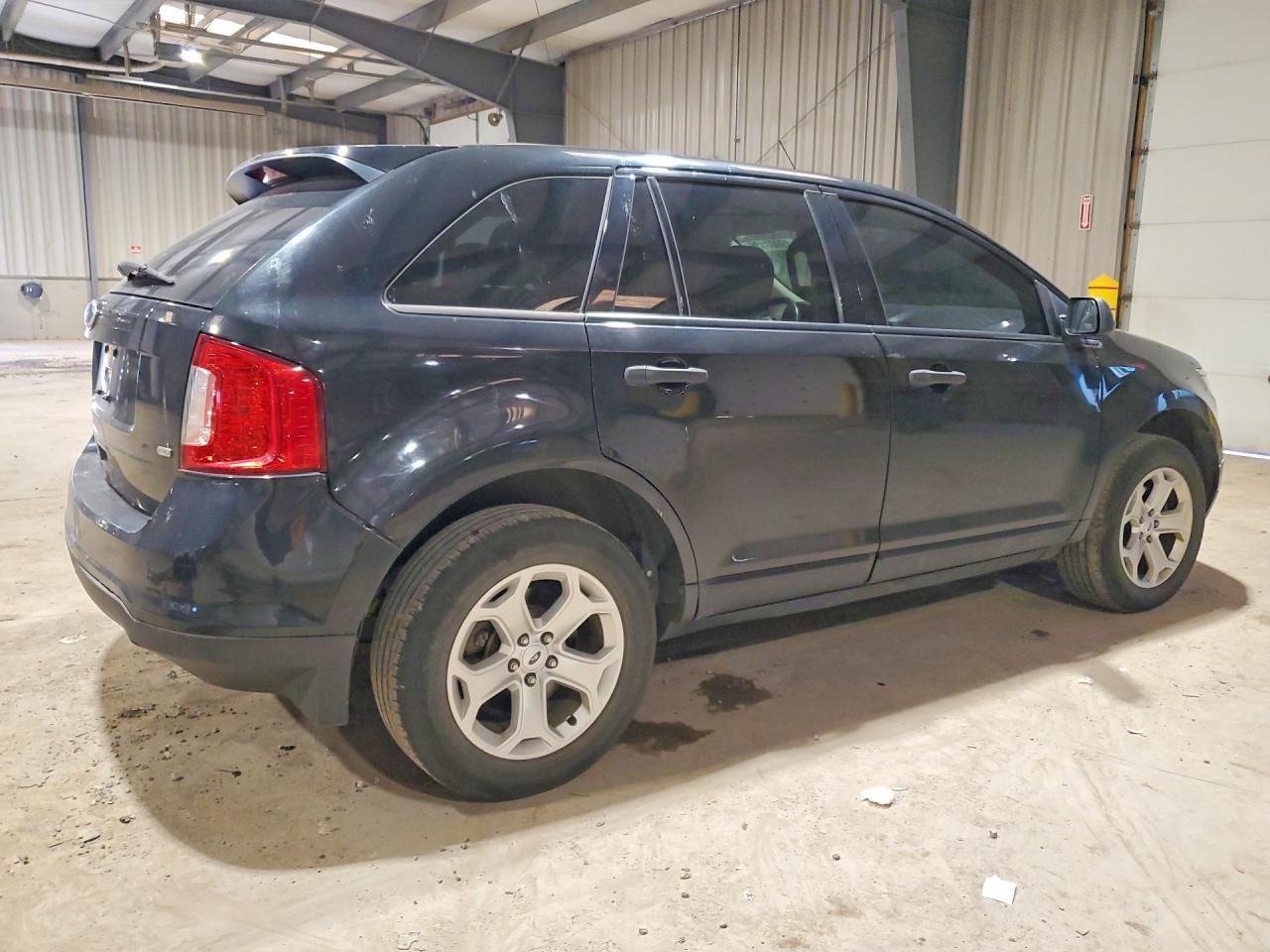2013 Ford Edge Se - Image 3