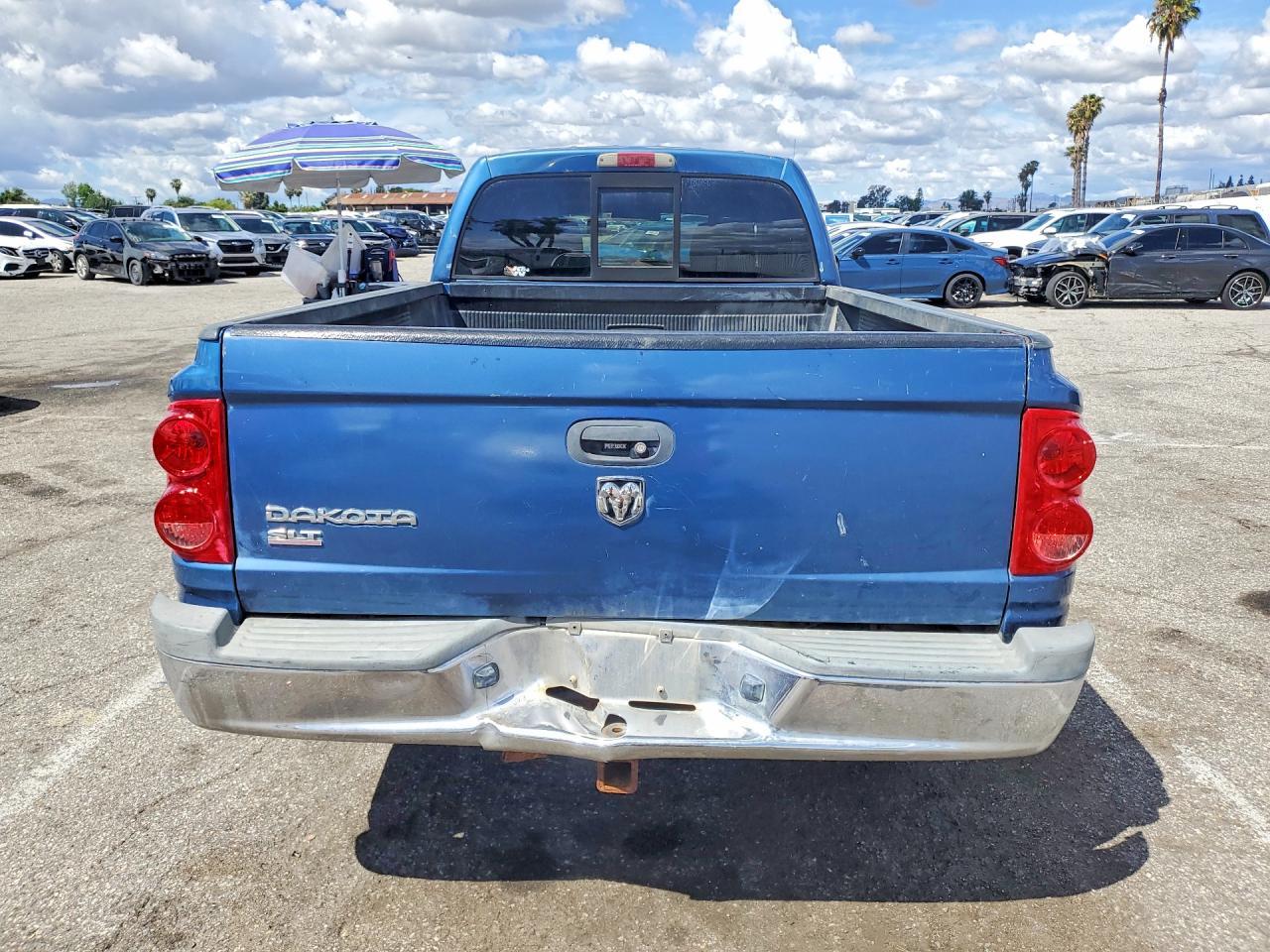 2005 Dodge Dakota Slt - Image 6