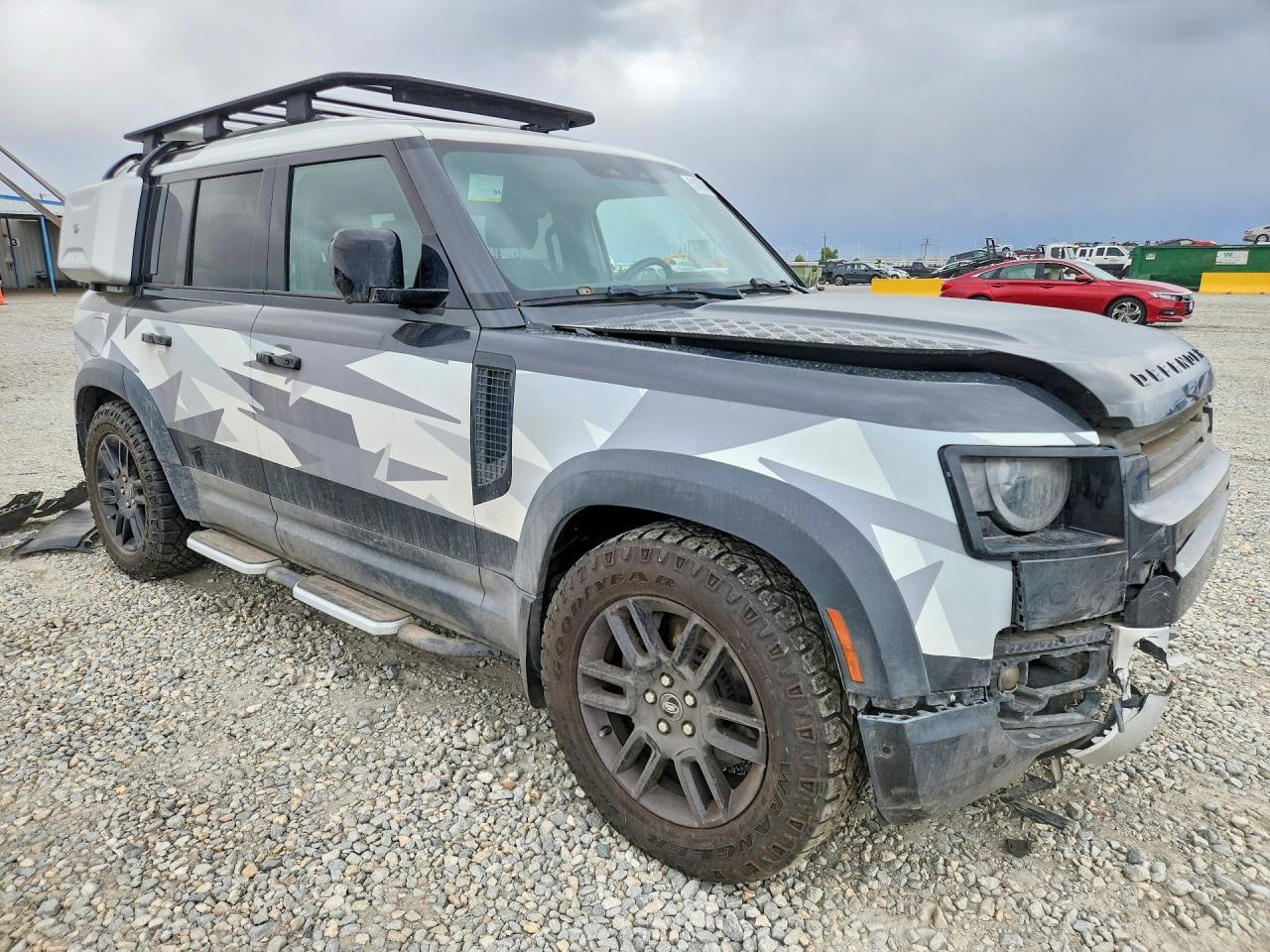 2021 Land Rover Defender 110 Se - Фото 4