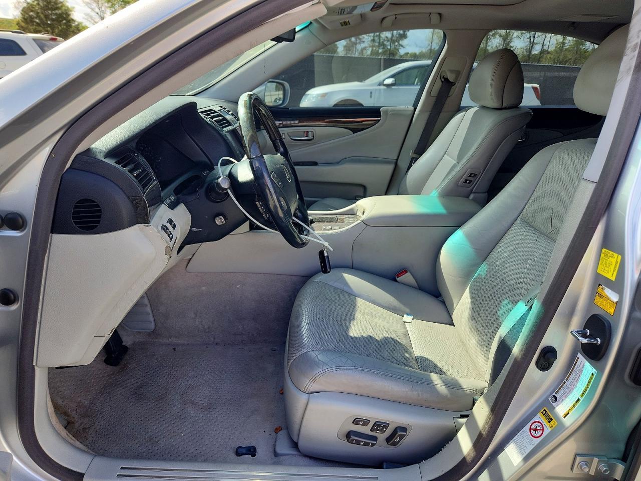 2011 Lexus Ls 460 Base - Image 7