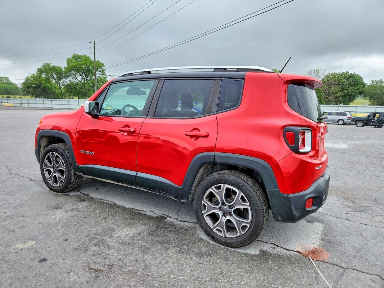 2015 Jeep Renegade Limited - Image 2