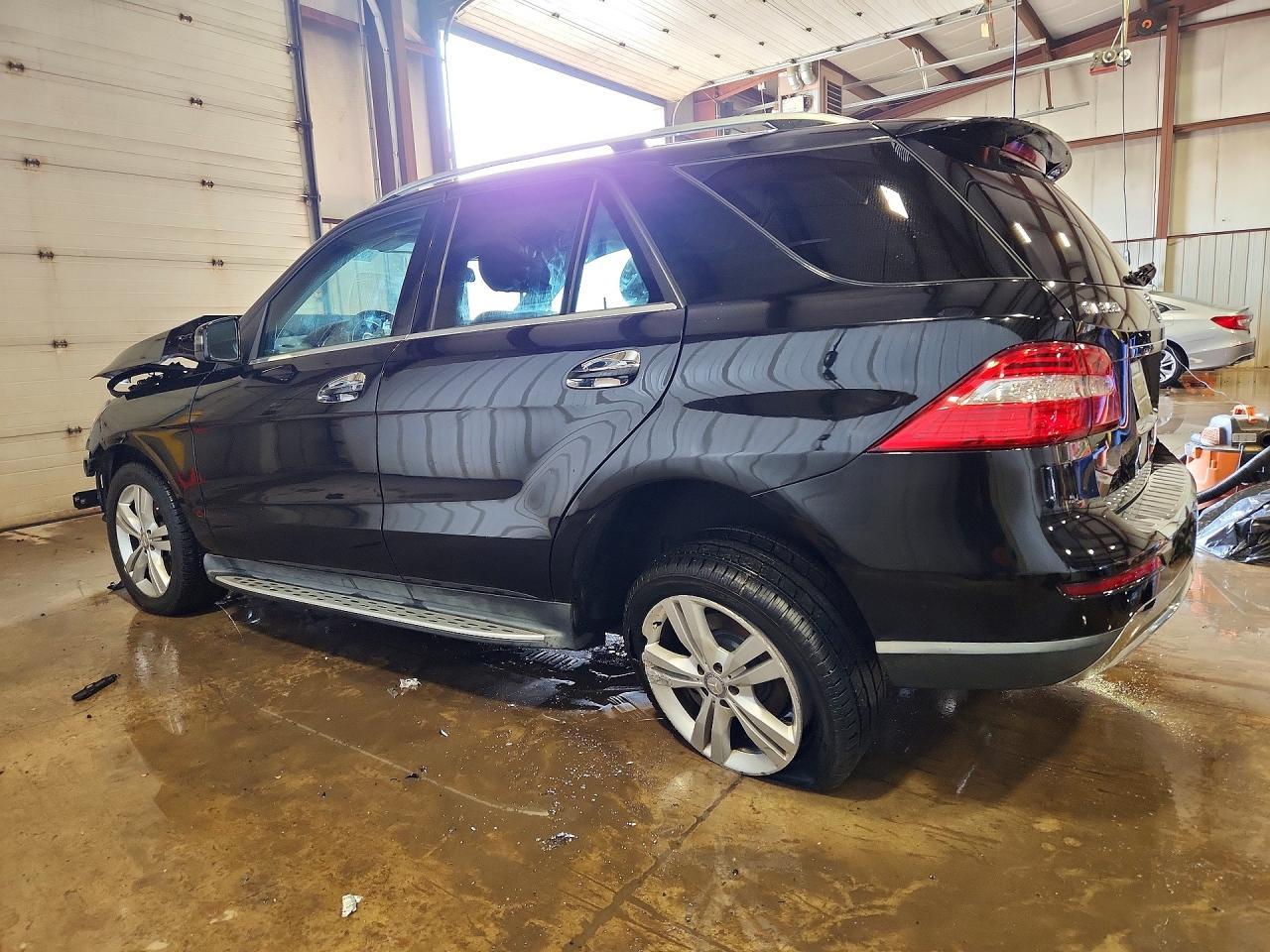 2013 Mercedes-Benz Ml 350 4Matic - Image 2