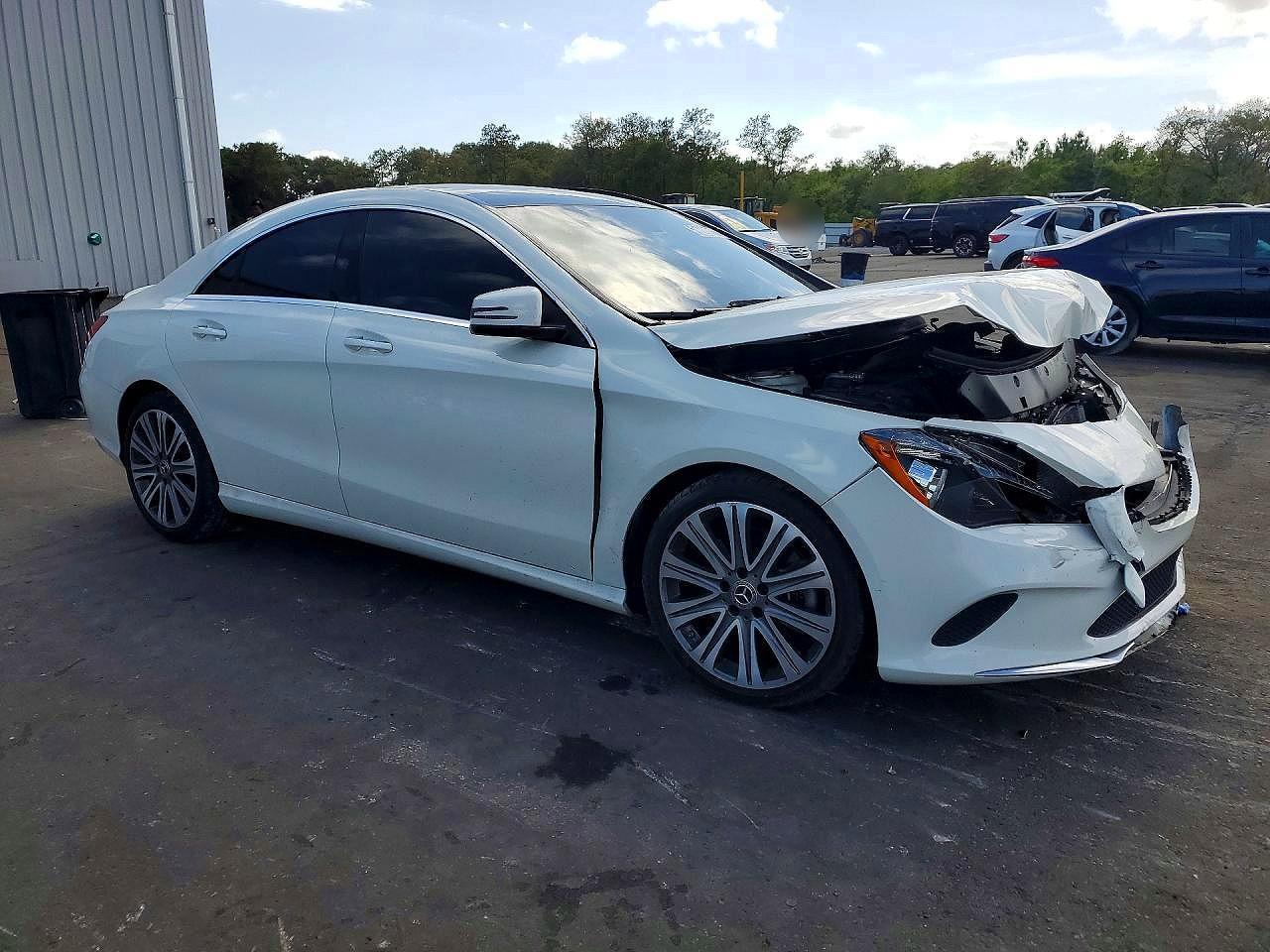 2018 Mercedes-Benz Cla 250 - Фото 4